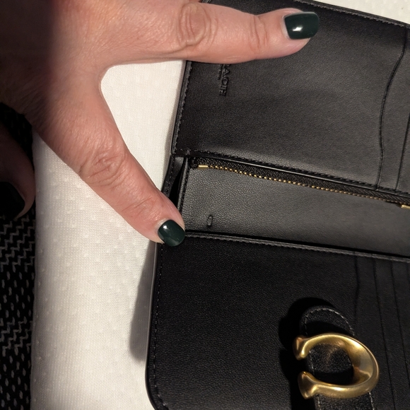 Coach Slim Tabby Black Leather Women's Wallet with Gold Accent - Picture 6 of 9